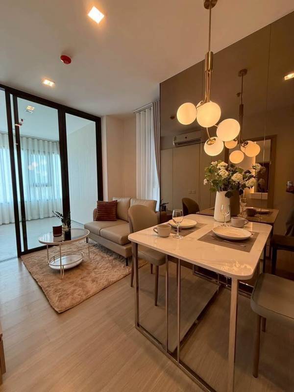 Life Sathorn Sierra · 2 bedroom · 39.47 SqM · Floor 7 · Thonburi, Bangkok · Photo 4 Life Sathorn Sierra 2-bedroom Condo in Thonburi, Bangkok – photo 4
