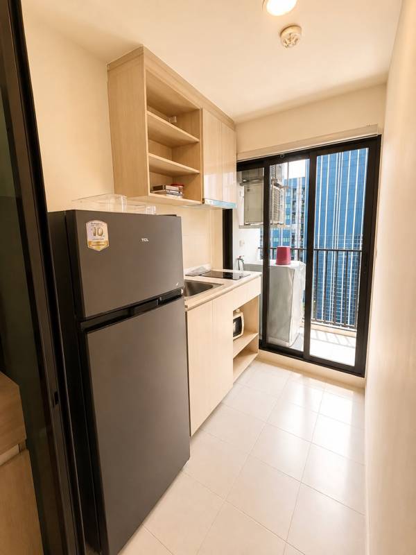Chewathai Hallmark Ladprao - Chokchai 4 Phase 2 · 1 bedroom · 27 SqM · Lat Phrao, Bangkok · Photo 2 Chewathai Hallmark Ladprao - Chokchai 4 Phase 2 1-bedroom Condo in Lat Phrao, Bangkok – photo 2