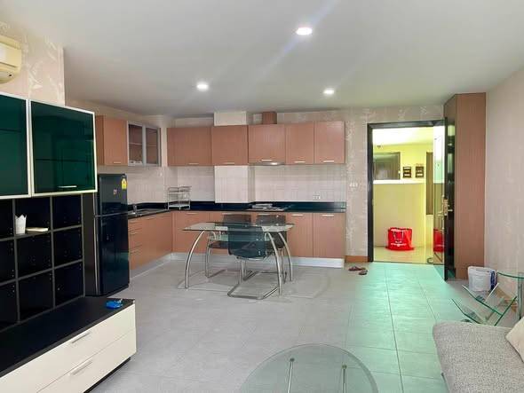 Le Celeste Condominium · 2 bedroom · 99.6 SqM · Floor 8 · Photo 2 Le Celeste Condominium 2-bedroom Condo – photo 2