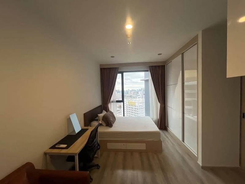 Ideo Mobi Asoke · 1 bedroom · 28 SqM · Floor 31 · Huai Khwang, Bangkok · Photo 1 Ideo Mobi Asoke 1-bedroom Condo in Huai Khwang, Bangkok – photo 1