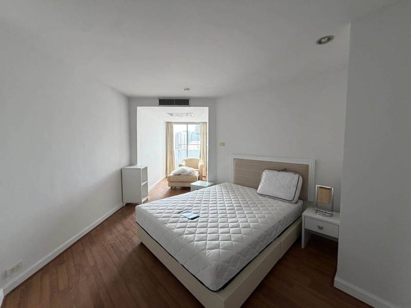 D.S. Tower 2 · 2 bedroom · 137 SqM · Floor 20 · Phrom Phong, Bangkok · Photo 5 D.S. Tower 2 2-bedroom Condo in Phrom Phong, Bangkok – photo 5