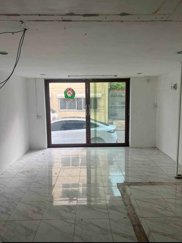 Commercial Building for Rent, Onnut 41 Corner Unit · 160 SqM · Photo 5 Commercial Building for Rent, Onnut 41 Corner Unit Commercial Building – photo 5
