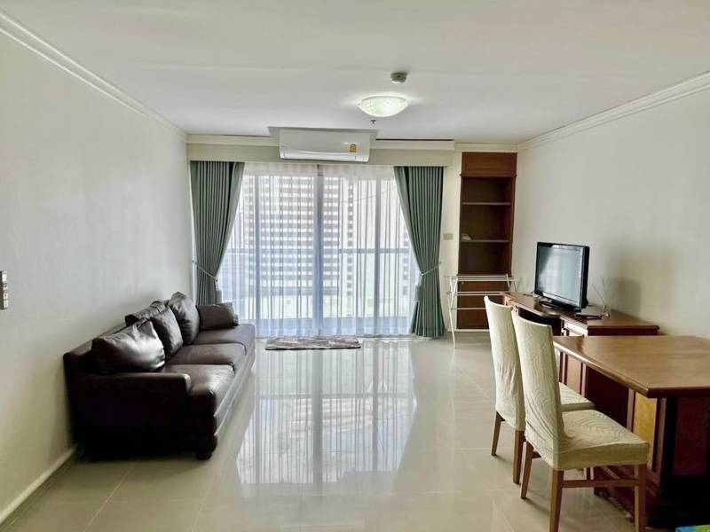 Silom Suite · 1 bedroom · 52 SqM · Floor 12 · Sathorn, Bangkok · Photo 1 Silom Suite 1-bedroom Condo in Sathorn, Bangkok – photo 1