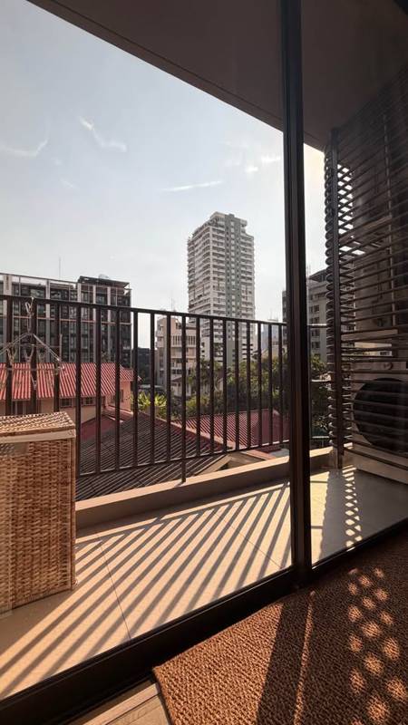 Fynn Asoke · 1 bedroom · 32 SqM · Khlong Toei, Bangkok · Photo 2 Fynn Asoke 1-bedroom Condo in Khlong Toei, Bangkok – photo 2