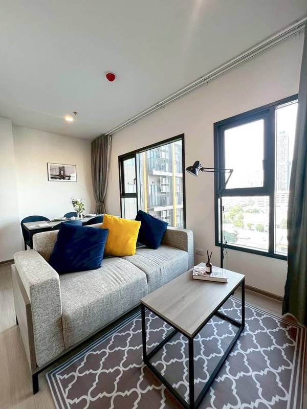 The Base Phetchaburi-Thonglor · 1 bedroom · 40.5 SqM · Floor 8 · Phetchaburi Road, Bangkok · Photo 2 The Base Phetchaburi-Thonglor 1-bedroom Condo in Phetchaburi Road, Bangkok – photo 2