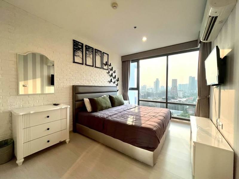 Rhythm Sukhumvit 42 · 1 bedroom · 45 SqM · Floor 12 · Ekkamai, Bangkok · Photo 2 Rhythm Sukhumvit 42 1-bedroom Service Apartment in Ekkamai, Bangkok – photo 2