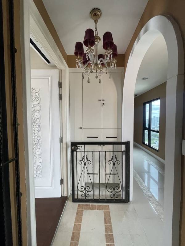 The Crest Phahonyothin 11 · 3 bedroom · 109 SqM · Photo 1 The Crest Phahonyothin 11 3-bedroom Condo – photo 1