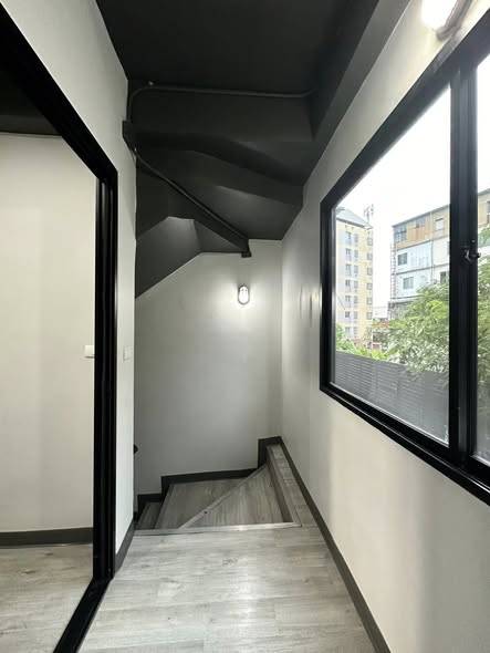 The Pride Sukhumvit 77 · 370 SqM · Floor 5 · On Nut, Bangkok · Photo 3 The Pride Sukhumvit 77 Office in On Nut, Bangkok – photo 3