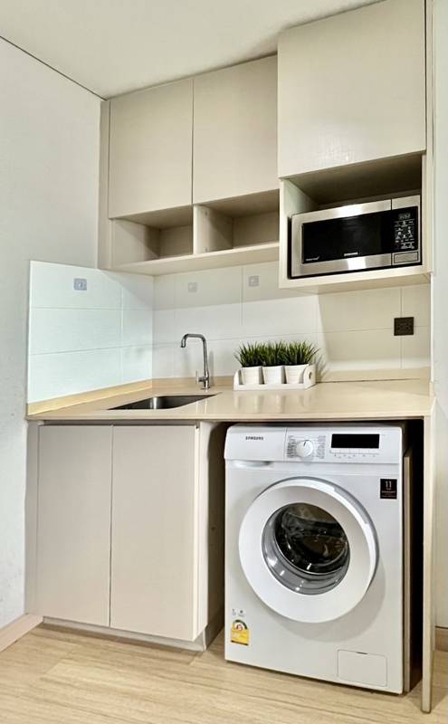 Lumpini Suite Phetchaburi-Makkasan · 1 bedroom · 27 SqM · Floor 34 · Nana, Bangkok · Photo 1 Lumpini Suite Phetchaburi-Makkasan 1-bedroom Condo in Nana, Bangkok – photo 1