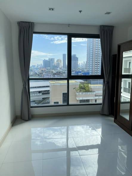 Ideo Mobi Sathorn · 1 bedroom · 21 SqM · Floor 10 · Riverside, Bangkok · Photo 1 Ideo Mobi Sathorn 1-bedroom Condo in Riverside, Bangkok – photo 1