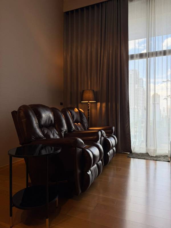 Siamese Exclusive Sukhumvit 31 · 2 bedroom · 100 SqM · Floor 9 · Phrom Phong, Bangkok · Photo 1 Siamese Exclusive Sukhumvit 31 2-bedroom Commercial Building in Phrom Phong, Bangkok – photo 1