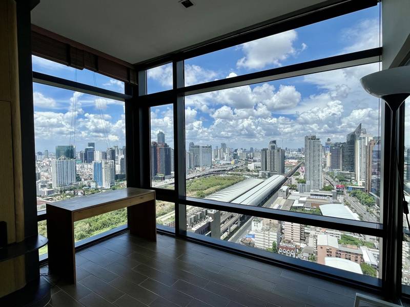 Circle Living Prototype · 1 bedroom · 57 SqM · Floor 30 · Nana, Bangkok · Photo 4 Circle Living Prototype 1-bedroom Condo in Nana, Bangkok – photo 4