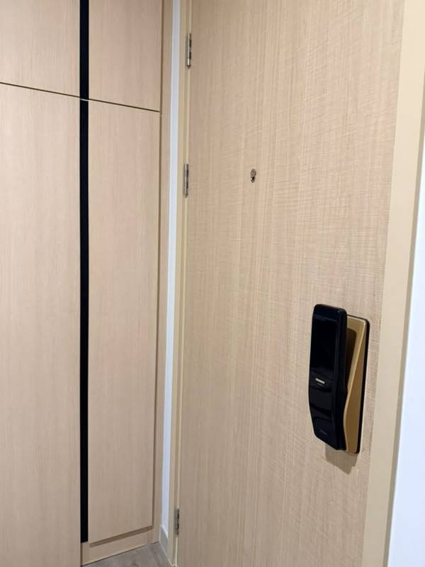The Room Sathorn · 1 bedroom · 40 SqM · Floor 8 · Bang Rak, Bangkok · Photo 4 The Room Sathorn 1-bedroom Condo in Bang Rak, Bangkok – photo 4
