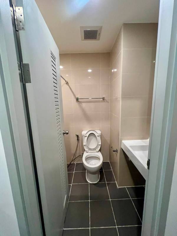 A Space Mega · 1 bedroom · 32 SqM · Floor 8 · Bang Phli, Samut Prakan · Photo 4 A Space Mega 1-bedroom Condo in Bang Phli, Samut Prakan – photo 4