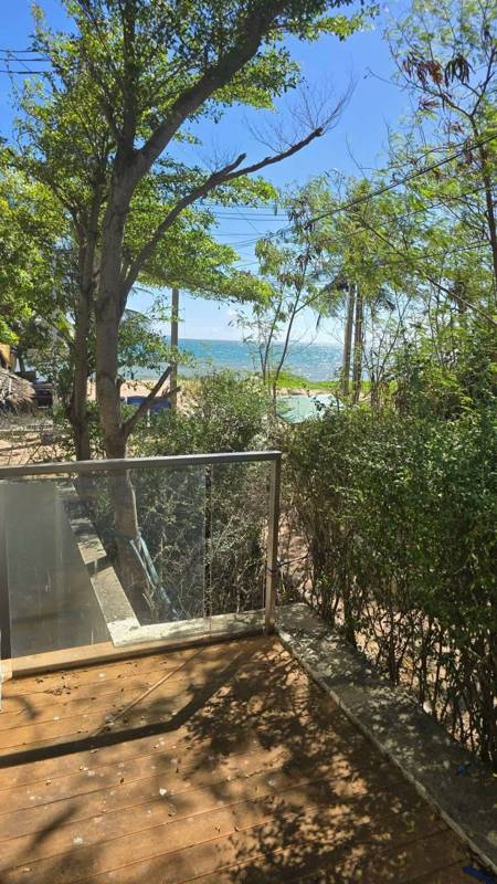 Waters Edge · 1 bedroom · 90 SqM · Photo 2 Waters Edge 1-bedroom Condo – photo 2