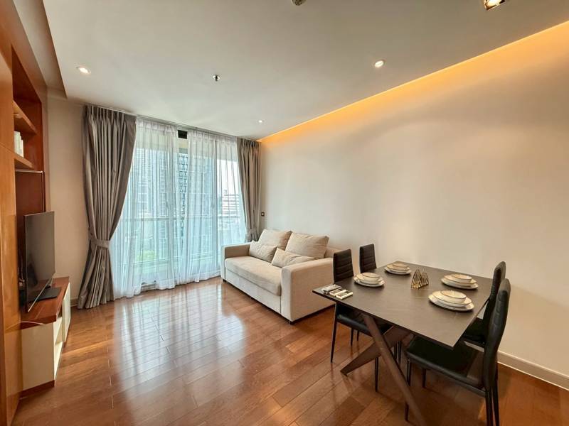The Address Sukhumvit 28 · 2 bedroom · 70.22 SqM · Floor 17 · Phrom Phong, Bangkok · Photo 1 The Address Sukhumvit 28 2-bedroom Condo in Phrom Phong, Bangkok – photo 1