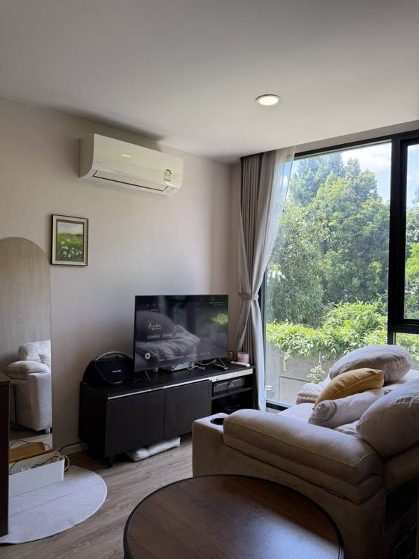 The TEAK Sathon-Lumphini · 1 bedroom · 34 SqM · Photo 1 The TEAK Sathon-Lumphini 1-bedroom Condo – photo 1