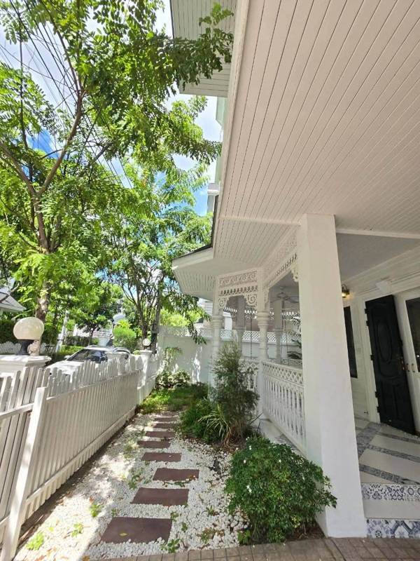 Fantasia Villa 1 · 5 bedroom · 350 SqM · Floor 3 · Bearing, Samut Prakan · Photo 2 Fantasia Villa 1 5-bedroom Detached House in Bearing, Samut Prakan – photo 2