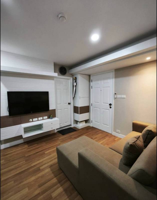 Lumpini Place Phahol-Saphankhwai · 2 bedroom · 44.5 SqM · Chatuchak, Bangkok · Photo 2 Lumpini Place Phahol-Saphankhwai 2-bedroom Condo in Chatuchak, Bangkok – photo 2