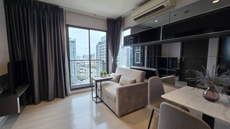 Rhythm Asoke · 2 bedroom · 42 SqM · Floor 27 · Rama 9, Bangkok · Photo 4 Rhythm Asoke 2-bedroom Condo in Rama 9, Bangkok – photo 4