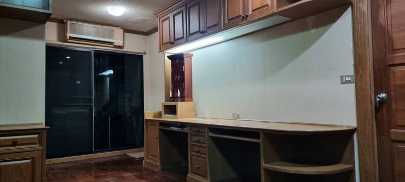 Phayathai Plaza · 1 bedroom · 66 SqM · Floor 16 · Victory Monument, Bangkok · Photo 3 Phayathai Plaza 1-bedroom Condo in Victory Monument, Bangkok – photo 3
