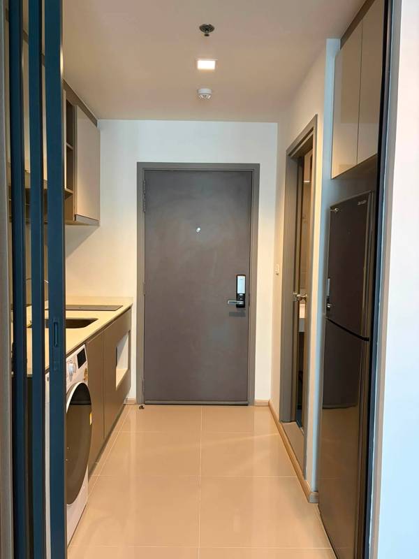 Ideo Sathorn-Wongwian Yai · 34.66 SqM · Floor 11 · Riverside, Bangkok · Photo 2 Ideo Sathorn-Wongwian Yai Condo in Riverside, Bangkok – photo 2