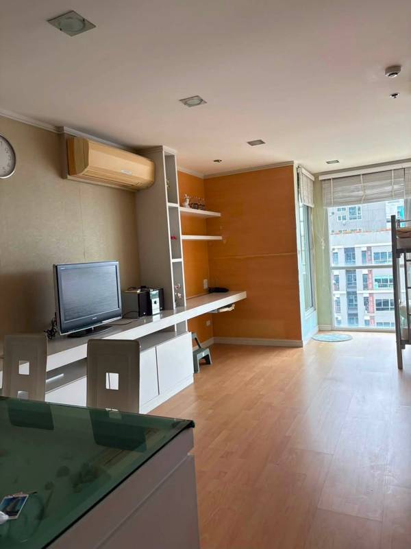 St. Louis Grand Terrace · 1 bedroom · 48 SqM · Floor 23 · Sathon, Bangkok · Photo 3 St. Louis Grand Terrace 1-bedroom Condo in Sathon, Bangkok – photo 3