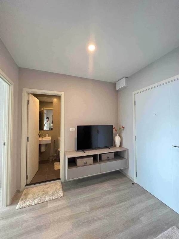 Elio Sathorn-Wutthakat · 36 SqM · Floor 35 · Chom Thong, Bangkok · Photo 1 Elio Sathorn-Wutthakat Condo in Chom Thong, Bangkok – photo 1