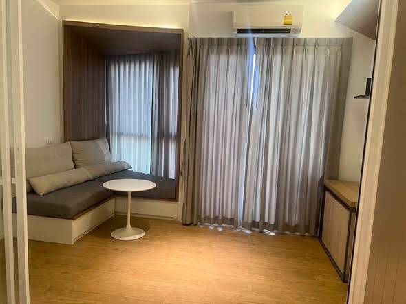 Triple Y Residence · 33 SqM · Floor 32 · Silom, Bangkok · Photo 3 Triple Y Residence Condo in Silom, Bangkok – photo 3
