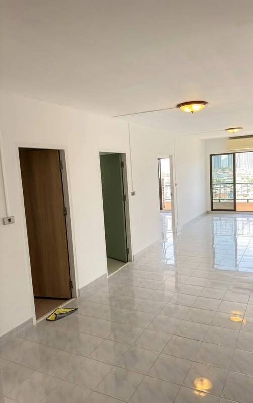 Bangkhae Condo Town · 2 bedroom · 72.38 SqM · Photo 1 Bangkhae Condo Town 2-bedroom Detached House – photo 1