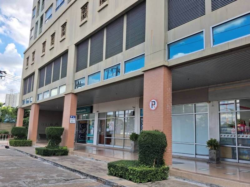 Lumpini Ville Prachachuen-Phongphet · 63.13 SqM · Floor 0 · Prachachuen, Nonthaburi · Photo 2 Lumpini Ville Prachachuen-Phongphet Condo in Prachachuen, Nonthaburi – photo 2