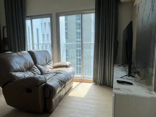 Noble Revolve Ratchada · 52 SqM · Ratchada, Bangkok · Photo 1 Noble Revolve Ratchada Condo in Ratchada, Bangkok – photo 1