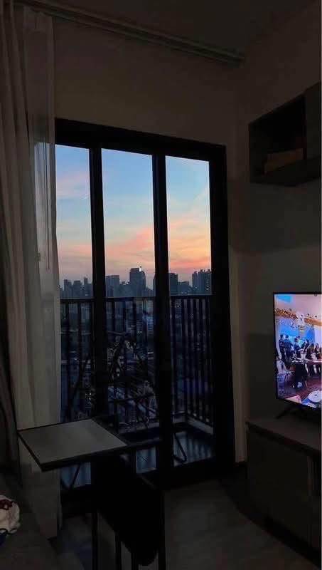 The Base Phetchaburi-Thonglor · 1 bedroom · Floor 19 · Phetchaburi Road, Bangkok · Photo 3 The Base Phetchaburi-Thonglor 1-bedroom Condo in Phetchaburi Road, Bangkok – photo 3