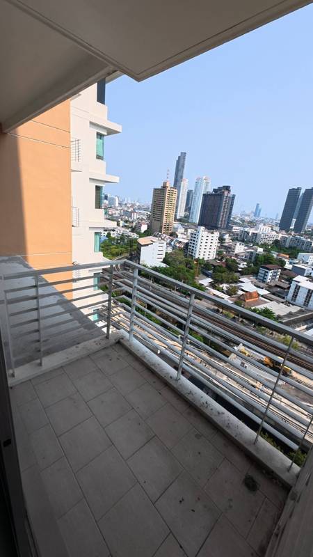 Villa Sathorn · 1 bedroom · 55 SqM · Floor 15 · Riverside, Bangkok · Photo 3 Villa Sathorn 1-bedroom Condo in Riverside, Bangkok – photo 3
